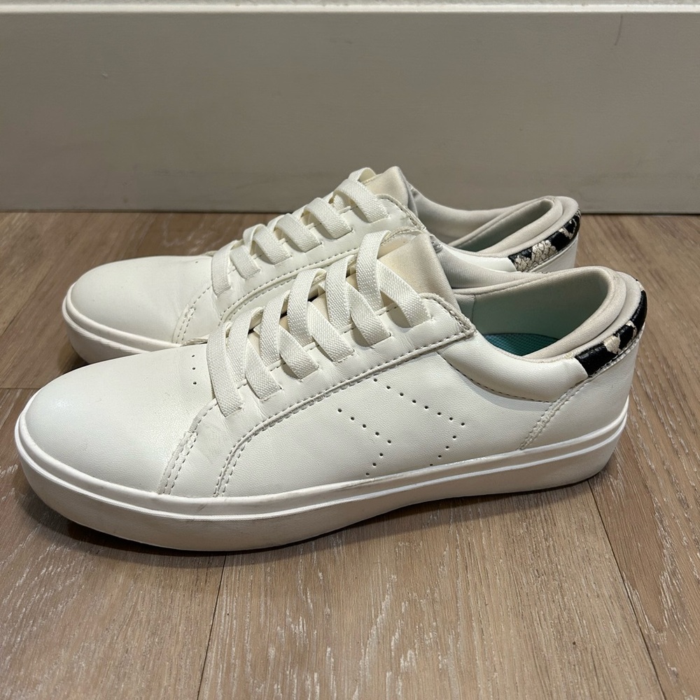 Dr. Scholl’s White Leather Sneakers Snakeskin Heel Detail Women’s Casual